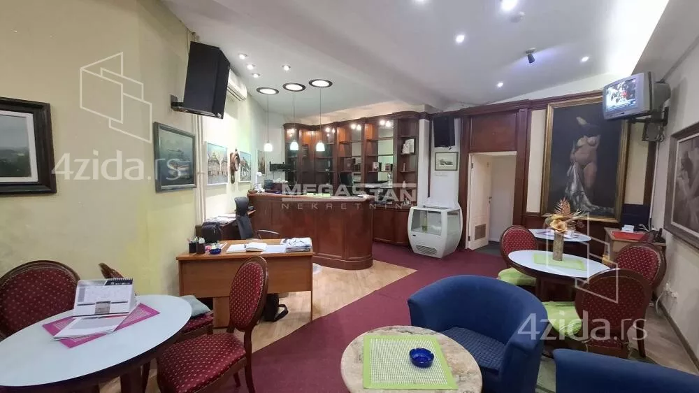 Poslovni prostor | 4zida