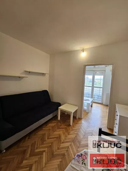 Grbavica | 4zida.rs