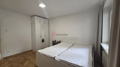 Kalenić pijaca | 4zida.rs