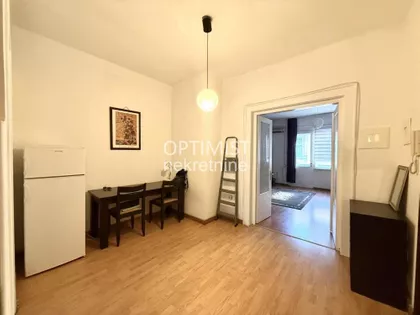 Hadži Prodanova | 4zida.rs