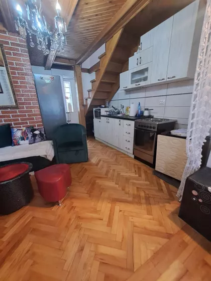 Gradske lokacije | 4zida.rs