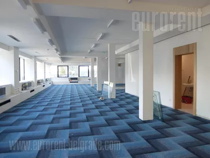 TO IN BUNAR | 4zida.rs