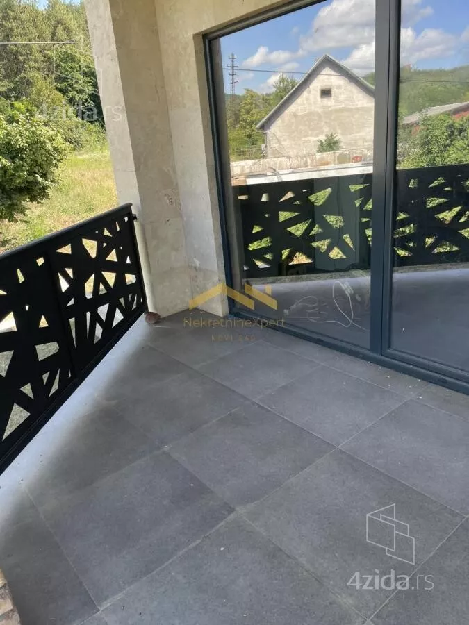Kuća | 4zida