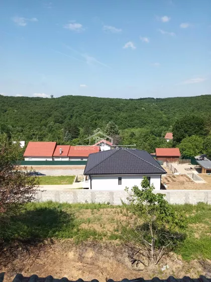 Izvorska | 4zida.rs