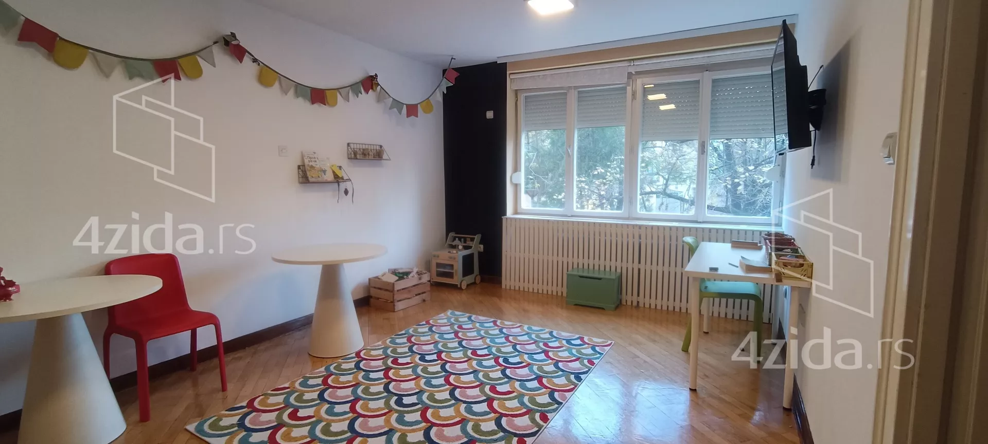 Dvoiposoban stan | 4zida