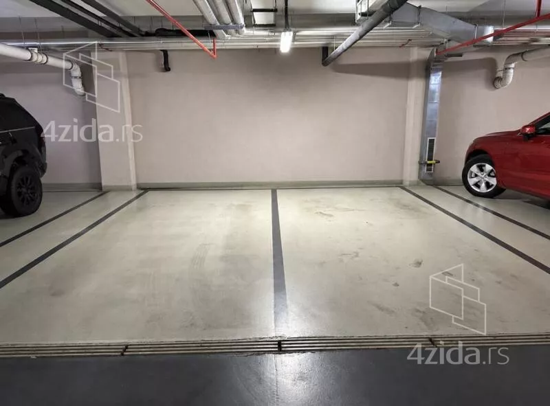 Garaža | 4zida