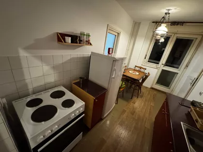 Kej Oslobođenja 9 | 4zida.rs