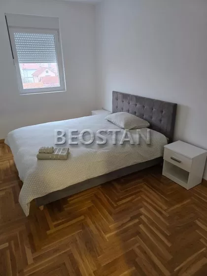 Inđijska | 4zida.rs
