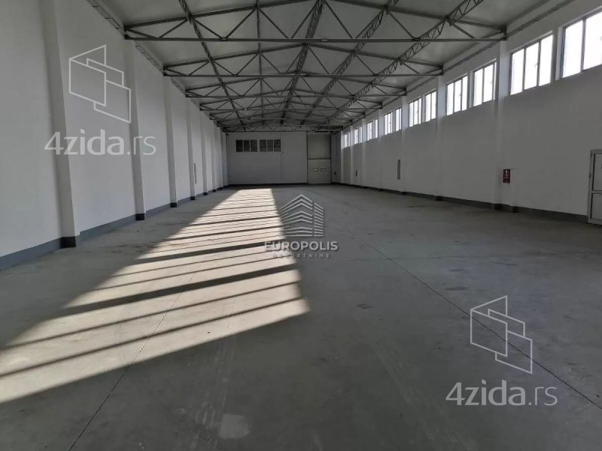 Poslovni prostor | 4zida