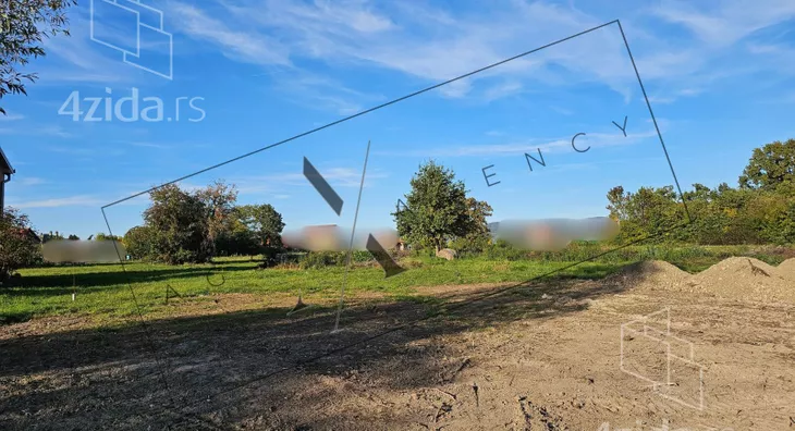 Građevinsko zemljište | 4zida