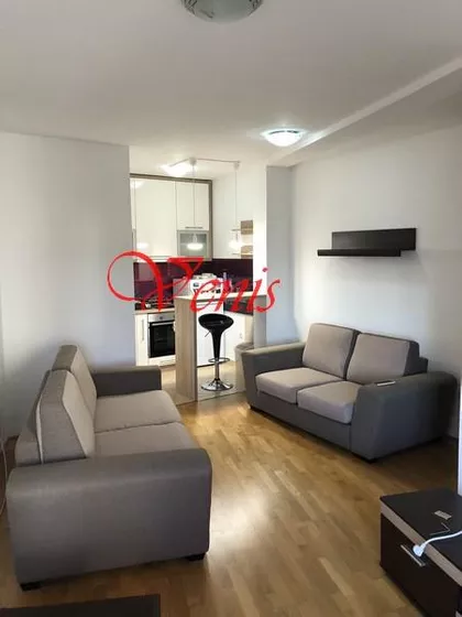 Braće Ribnikar | 4zida.rs