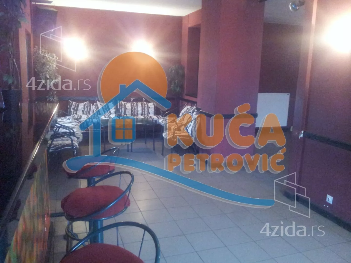 Lokal | 4zida