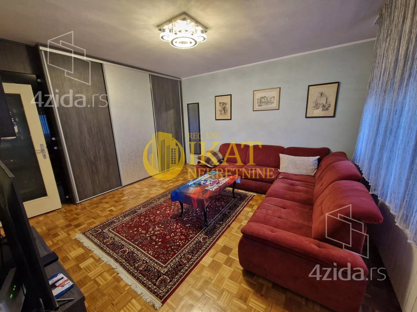 Četvorosoban stan | 4zida