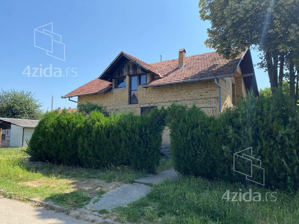 Kuća | 4zida