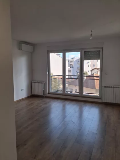 Lekino Brdo | 4zida.rs