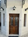 Lokal | 4zida