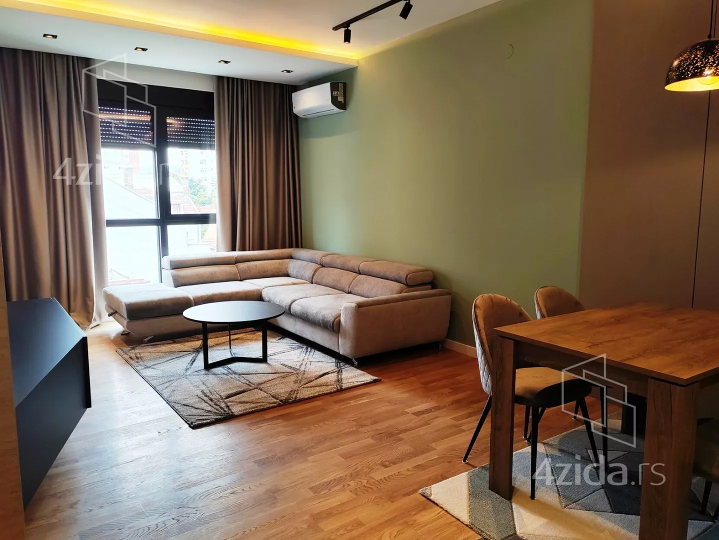 Dvoiposoban stan | 4zida