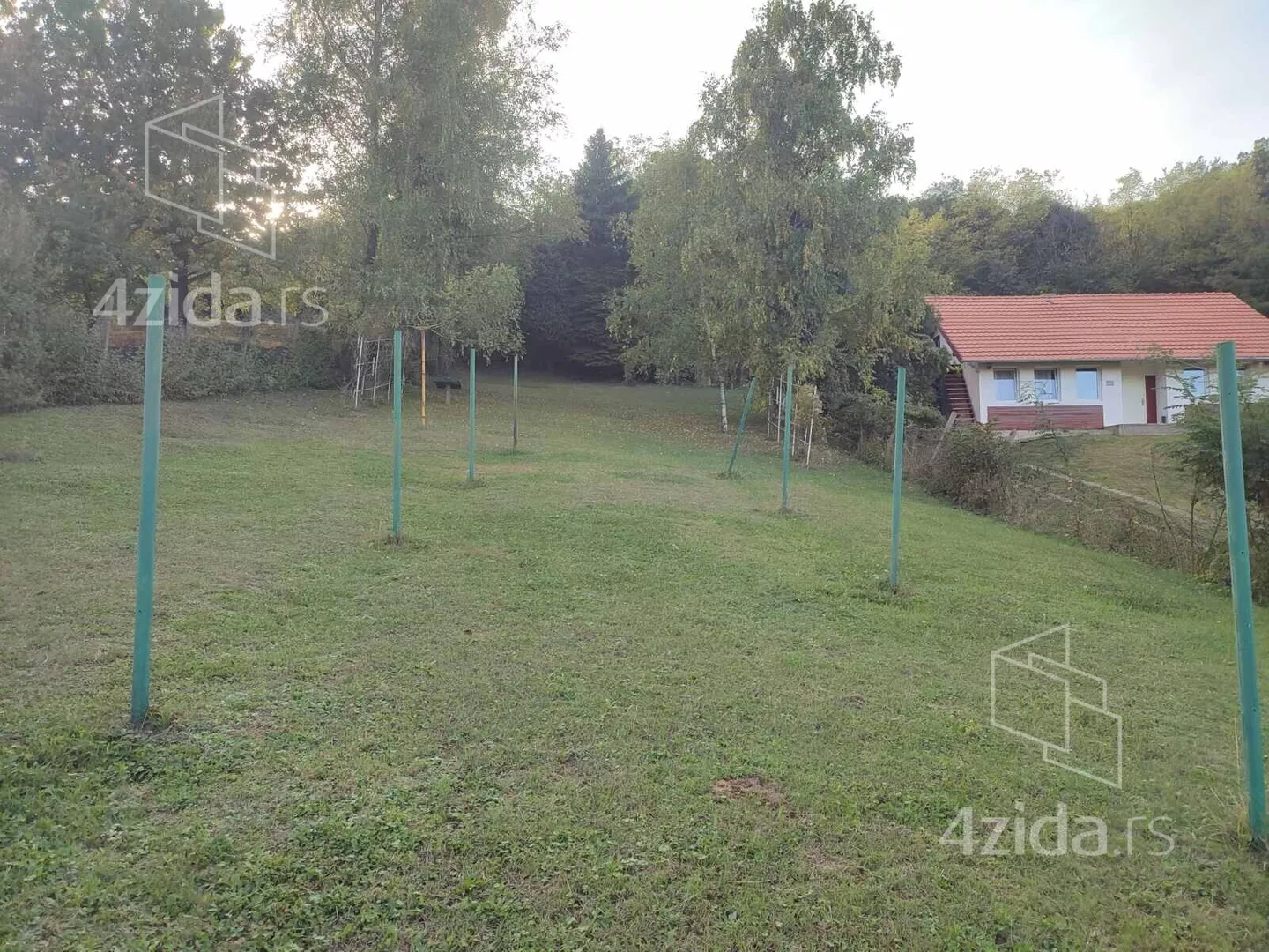 Građevinsko zemljište | 4zida