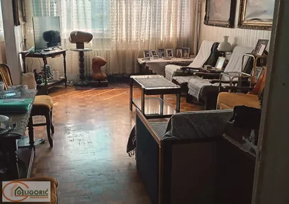 Vukov Spomenik | 4zida.rs