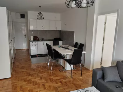 Janisa Janulisa Prilaz 11 | 4zida.rs