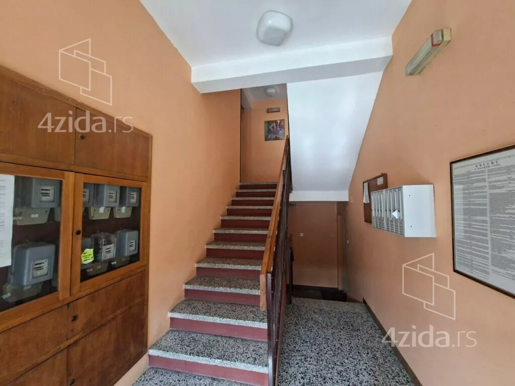 Jednosoban stan | 4zida