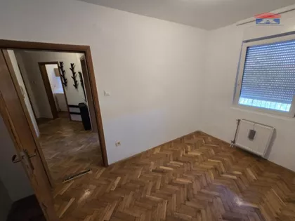 Železnička stanica | 4zida.rs