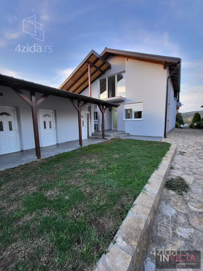 Kuća | 4zida