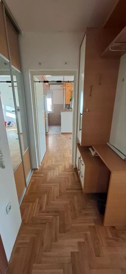 Ratka Mitrovića 160 | 4zida.rs