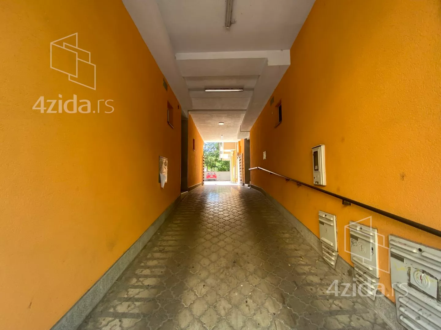 Parking | 4zida