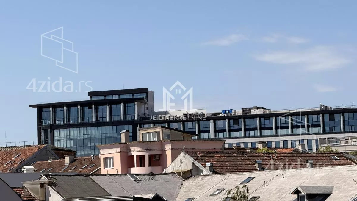 Petosoban stan | 4zida