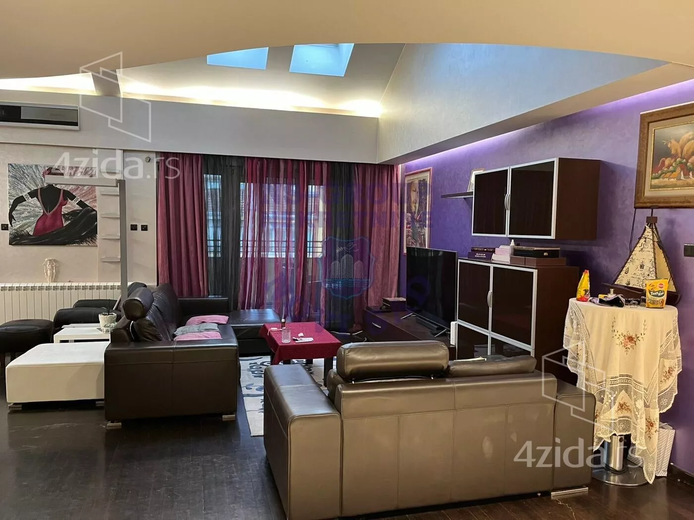 Sedmosoban stan | 4zida