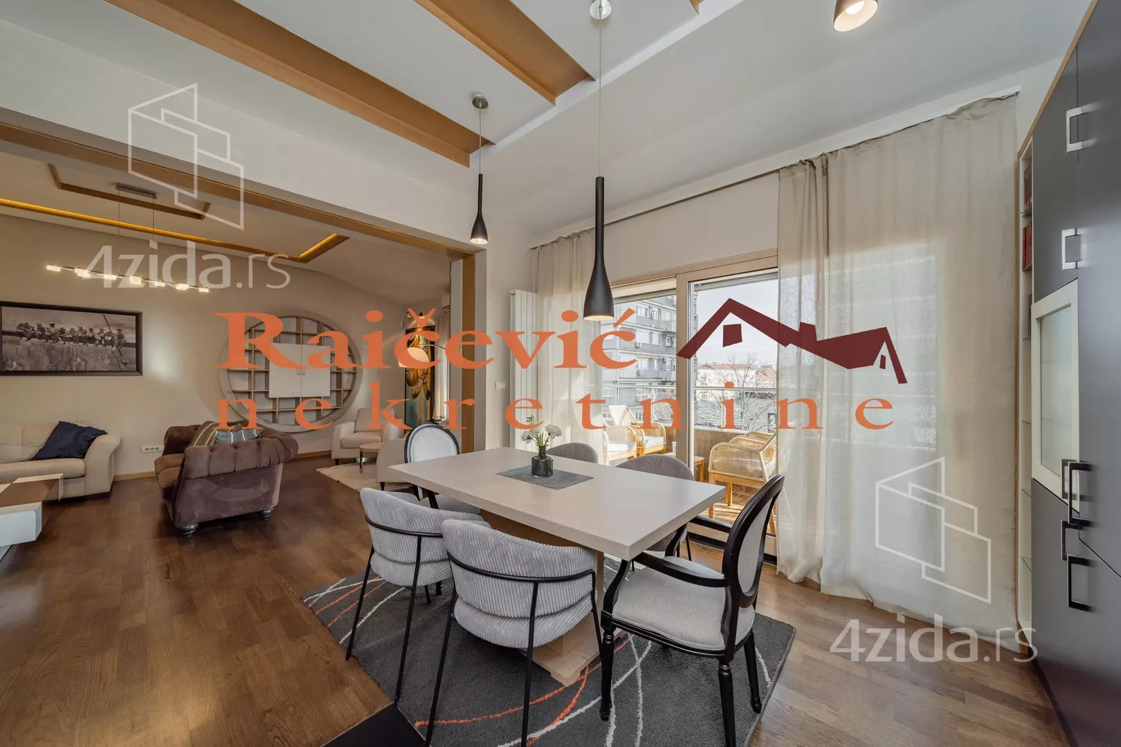 Troiposoban stan | 4zida