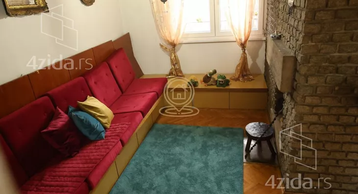 Petosoban stan | 4zida