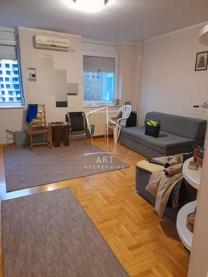 Ivice Devčića | 4zida.rs