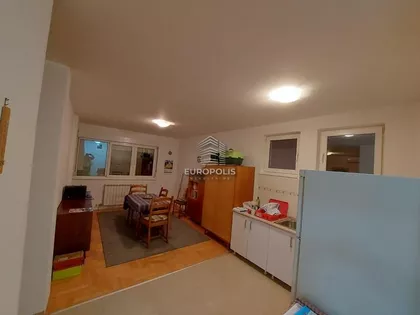 Miklošićeva | 4zida.rs