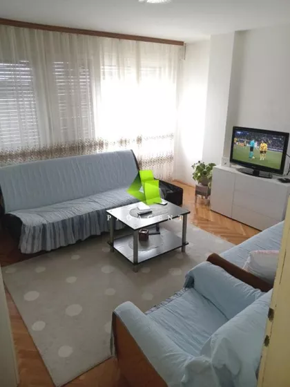 Dom Zdravlja | 4zida.rs