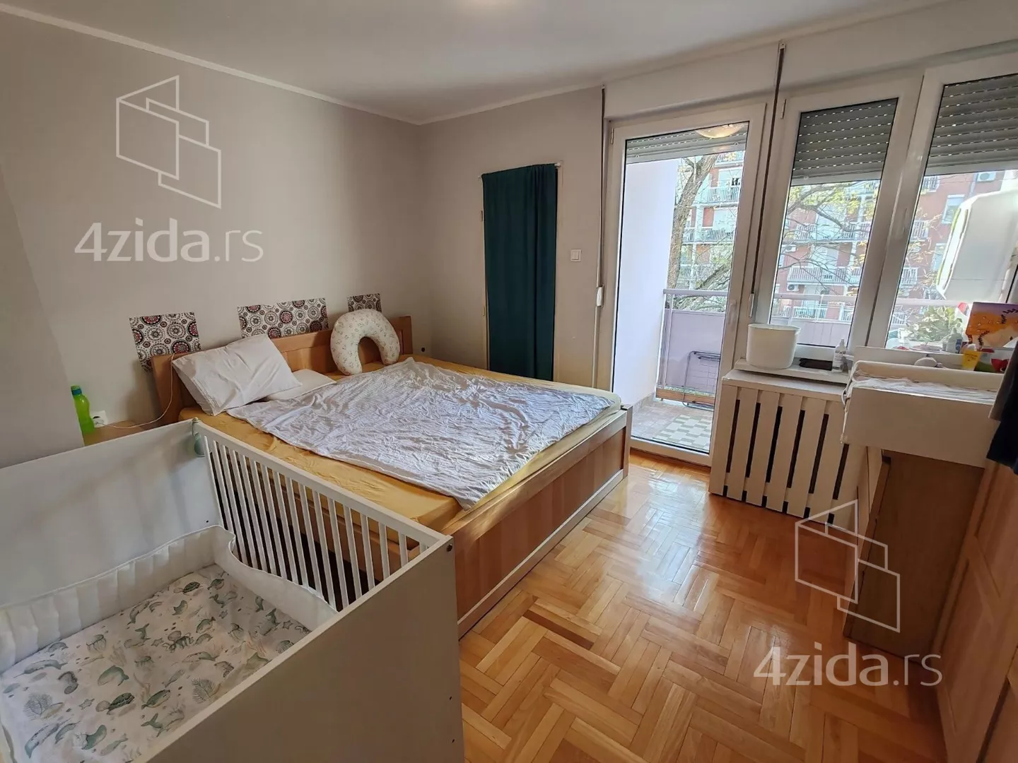 Dvoiposoban stan | 4zida