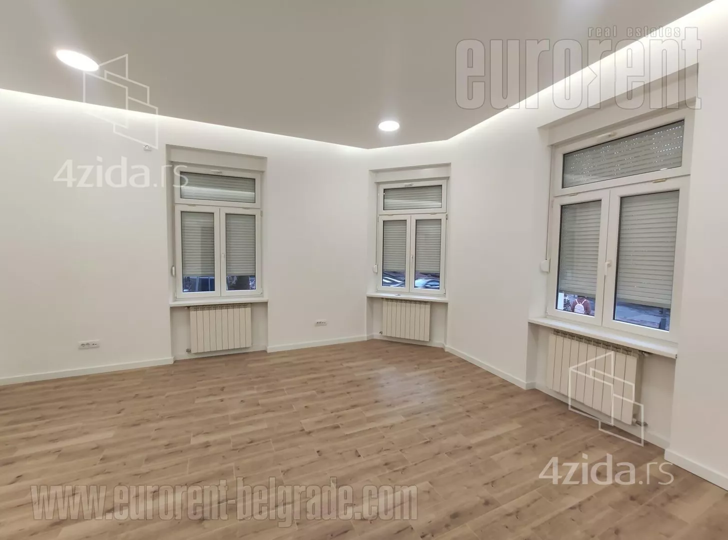 Četvoroiposoban stan | 4zida