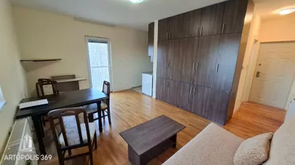 Petra Jovanovića | 4zida.rs