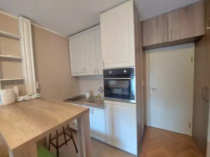 Cara Dušana | 4zida.rs