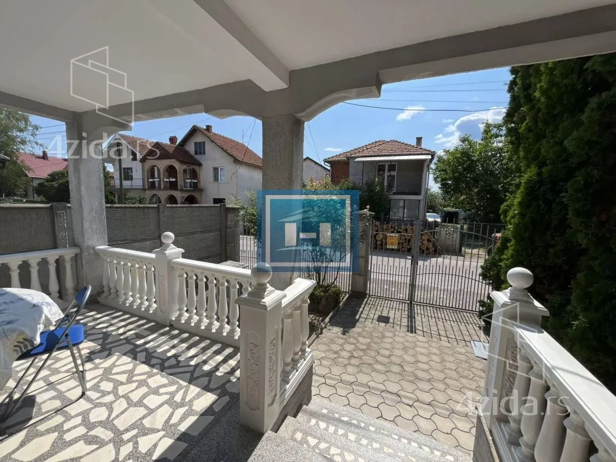 Kuća | 4zida