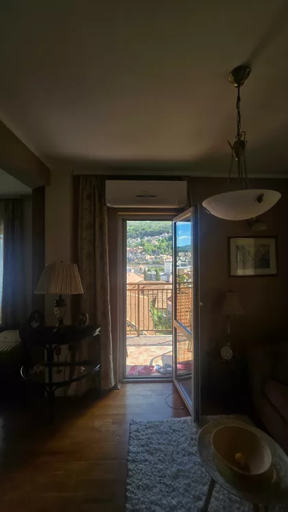 Višegradska 11 | 4zida.rs