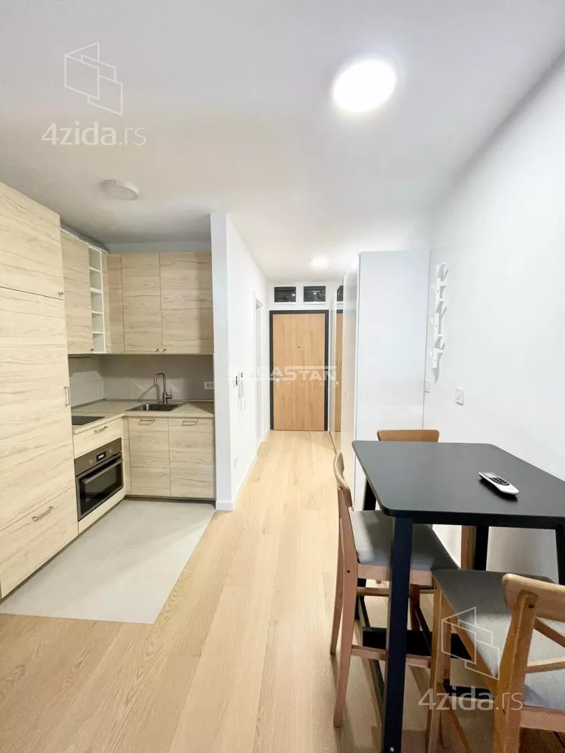 Garsonjera | 4zida