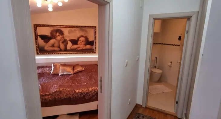 Četvoroiposoban stan | 4zida