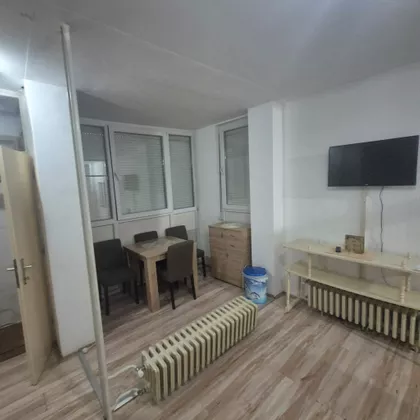 Luja Pastera 8 | 4zida.rs