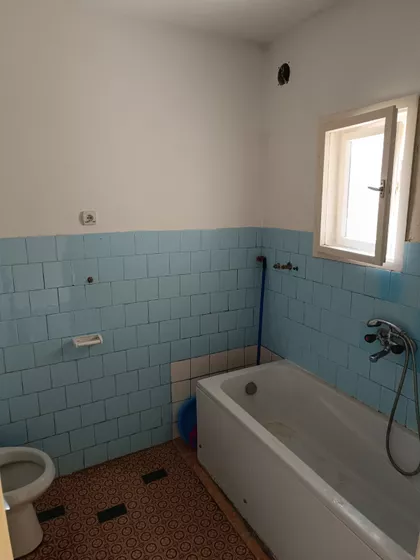 Sremska Kamenica | 4zida.rs
