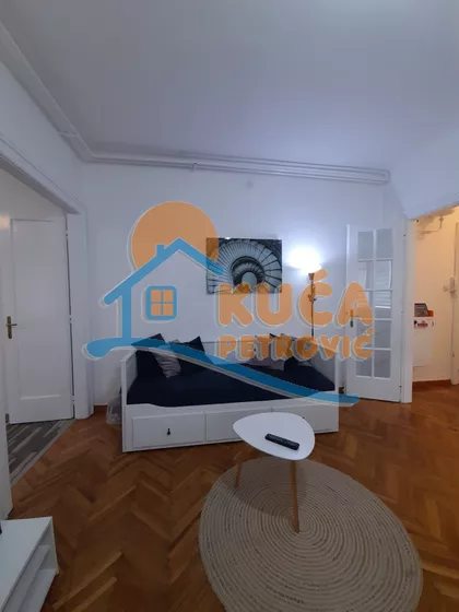 Strahinjića Bana | 4zida.rs