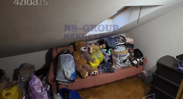 Šestosoban stan | 4zida