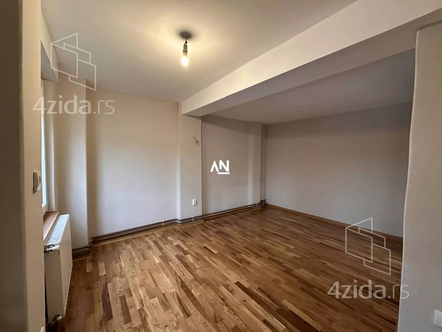 Petosoban stan | 4zida