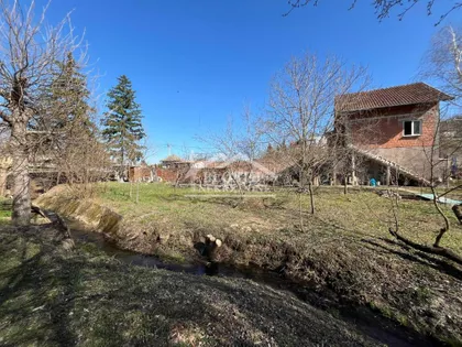 Zmaj Jovina | 4zida.rs